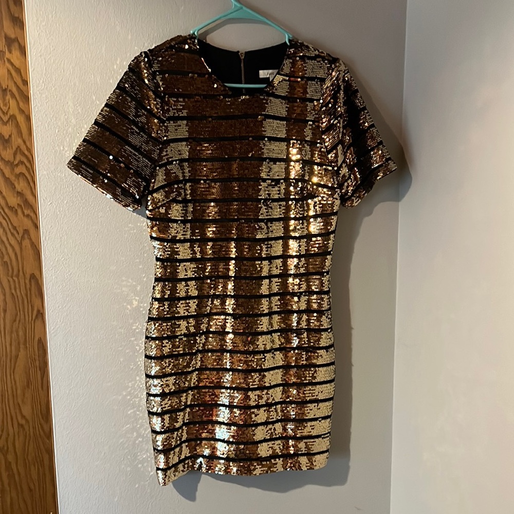 NWOT Vici Gold and Black Sequin Dress